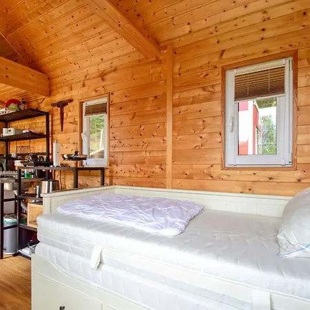 Tiny House Strandwagen Mit Terrasse